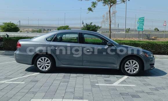 Buy Used Volkswagen Passat Blue Car in Niamey in Niamey Buy Used Volkswagen Passat Blue Car in Niamey in Niamey