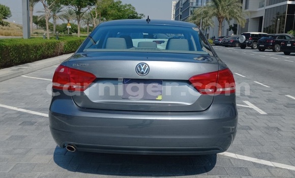 Buy Used Volkswagen Passat Blue Car in Niamey in Niamey Buy Used Volkswagen Passat Blue Car in Niamey in Niamey