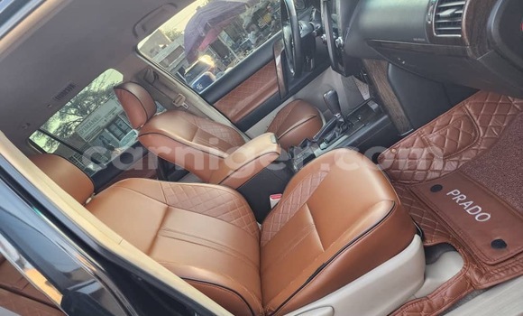 Sayi Sabo Toyota Prado Black Mota in Niamey a Niamey Sayi Sabo Toyota Prado Black Mota in Niamey a Niamey