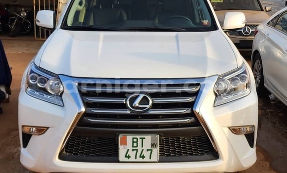 Sayi Sabo Lexus GX White Mota in Niamey a Niamey Sayi Sabo Lexus GX White Mota in Niamey a Niamey