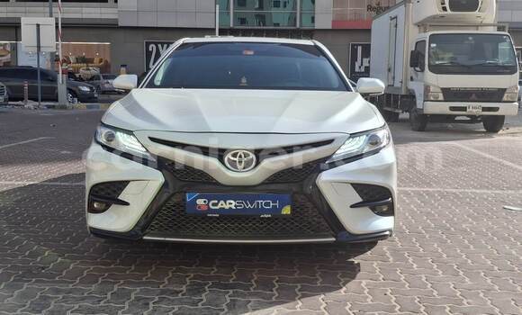 Buy Used Toyota Camry White Car in Niamey in Niamey Buy Used Toyota Camry White Car in Niamey in Niamey