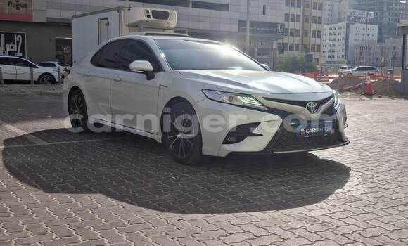 Buy Used Toyota Camry White Car in Niamey in Niamey Buy Used Toyota Camry White Car in Niamey in Niamey