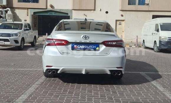 Buy Used Toyota Camry White Car in Niamey in Niamey Buy Used Toyota Camry White Car in Niamey in Niamey