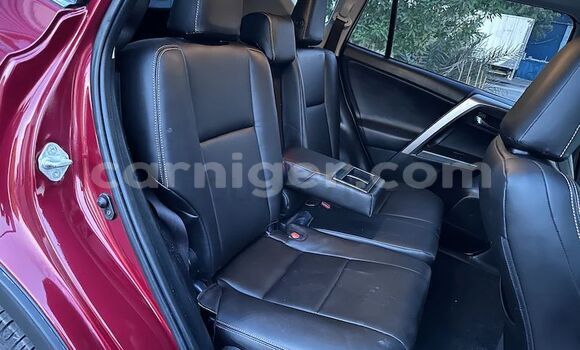Acheter Import Voiture Toyota RAV4 Rouge à Niamey, Niamey