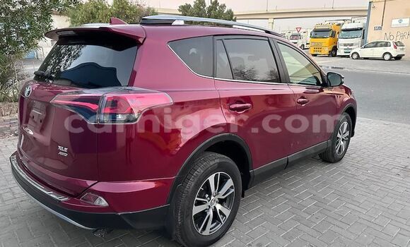 Acheter Import Voiture Toyota RAV4 Rouge à Niamey, Niamey Acheter Import Voiture Toyota RAV4 Rouge à Niamey, Niamey