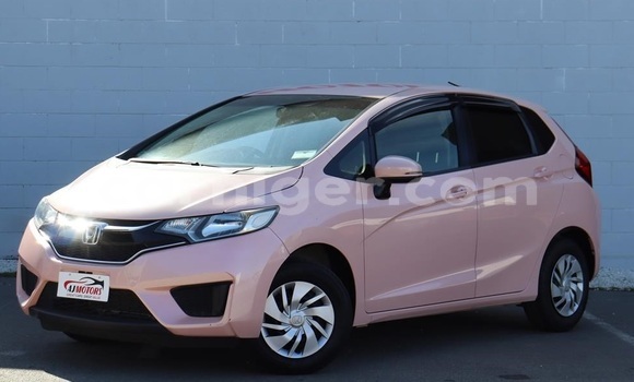 Buy Used Honda FIT Beige Car in Niamey in Niamey Buy Used Honda FIT Beige Car in Niamey in Niamey