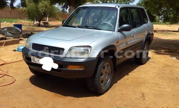 Sayi Na hannu Toyota RAV4 Silver Mota in Niamey a Niamey Sayi Na hannu Toyota RAV4 Silver Mota in Niamey a Niamey
