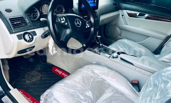 Buy Used Mercedes‒Benz C–Class Black Car in Niamey in Niamey Buy Used Mercedes‒Benz C–Class Black Car in Niamey in Niamey