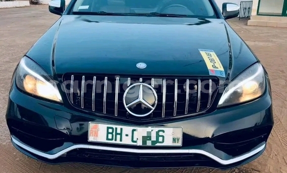 Sayi Na hannu Mercedes‒Benz C–Class Black Mota in Niamey a Niamey Sayi Na hannu Mercedes‒Benz C–Class Black Mota in Niamey a Niamey