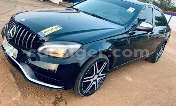 Sayi Na hannu Mercedes‒Benz C–Class Black Mota in Niamey a Niamey Sayi Na hannu Mercedes‒Benz C–Class Black Mota in Niamey a Niamey