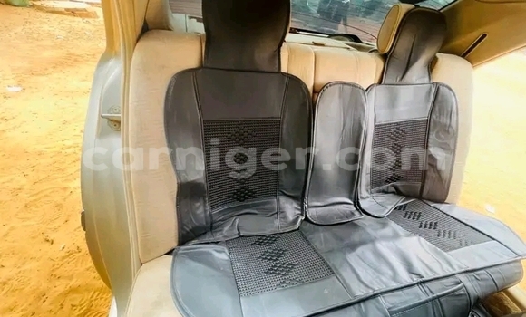 Sayi Na hannu Mercedes‒Benz CLA-klasse White Mota in Niamey a Niamey Sayi Na hannu Mercedes‒Benz CLA-klasse White Mota in Niamey a Niamey