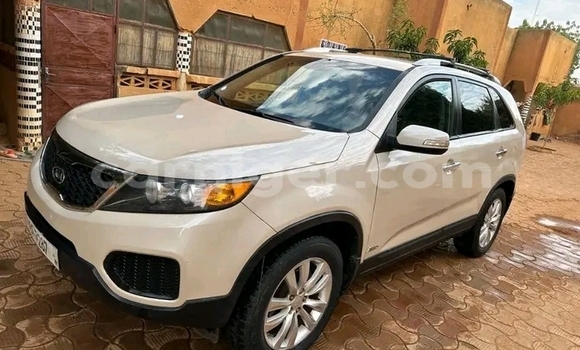 Sayi Na hannu Kia Sorento White Mota in Niamey a Niamey Sayi Na hannu Kia Sorento White Mota in Niamey a Niamey