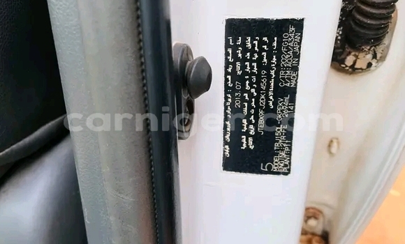 Sayi Na hannu Toyota Prado White Mota in Bilma a Agadez Sayi Na hannu Toyota Prado White Mota in Bilma a Agadez