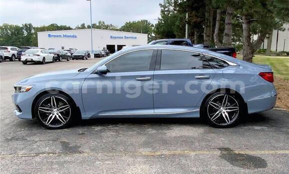 Buy Used Honda Accord White Car in Niamey in Niamey Buy Used Honda Accord White Car in Niamey in Niamey