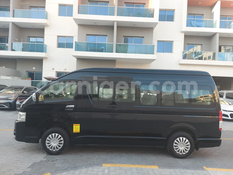 Big with watermark toyota hiace niamey niamey 8207