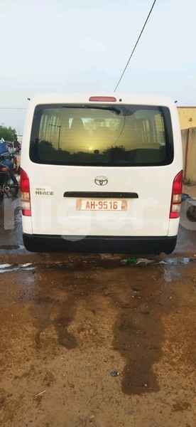 Big with watermark toyota hiace niamey niamey 8211