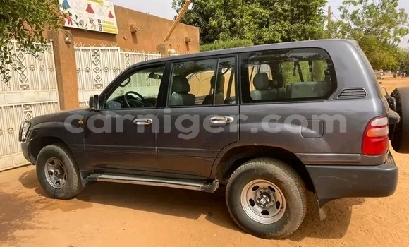 Sayi Na hannu Toyota Land Cruiser Other Mota in Niamey a Niamey Sayi Na hannu Toyota Land Cruiser Other Mota in Niamey a Niamey