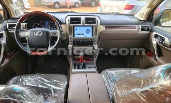 Sayi Na hannu Lexus GX White Mota in Niamey a Niamey Sayi Na hannu Lexus GX White Mota in Niamey a Niamey