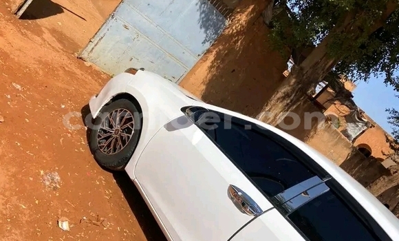 اشتري مستعمل Toyota Corolla White سيارة في زيندر في زيندر اشتري مستعمل Toyota Corolla White سيارة في زيندر في زيندر
