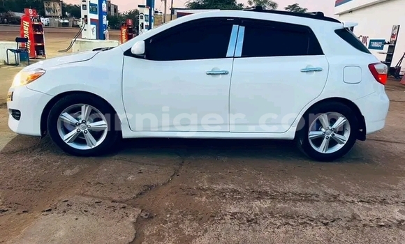 Buy Used Toyota Matrix White Car in Niamey in Niamey Buy Used Toyota Matrix White Car in Niamey in Niamey
