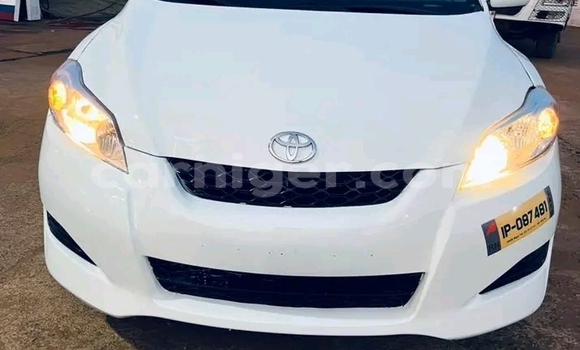 Buy Used Toyota Matrix White Car in Niamey in Niamey Buy Used Toyota Matrix White Car in Niamey in Niamey
