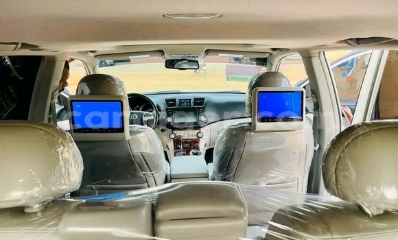 Buy Used Toyota Highlander Other Car in Nguigmi in Diffa Buy Used Toyota Highlander Other Car in Nguigmi in Diffa