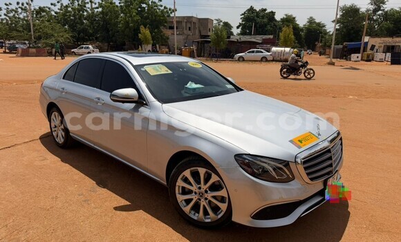 Buy New Mercedes-Benz E-Classe Silver Car in Niamey in Niamey Buy New Mercedes-Benz E-Classe Silver Car in Niamey in Niamey