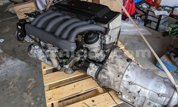 اشتري Mercedes-Benz E-Class, في نيامي في نيامي اشتري Mercedes-Benz E-Class, في نيامي في نيامي