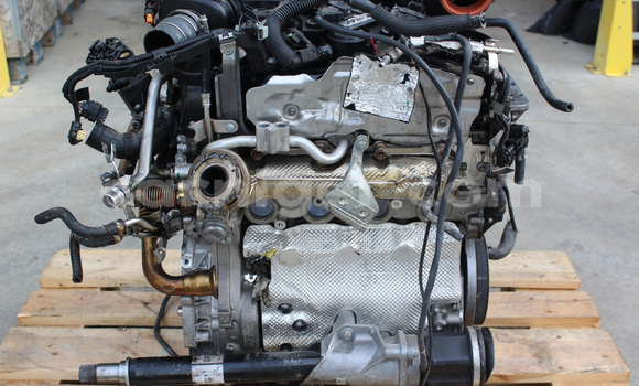 اشتري 2020 MERCEDES BENZ CLA في نيامي في نيامي اشتري 2020 MERCEDES BENZ CLA في نيامي في نيامي