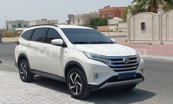 اشتري مستعمل Toyota Rush White سيارة في نيامي في نيامي اشتري مستعمل Toyota Rush White سيارة في نيامي في نيامي