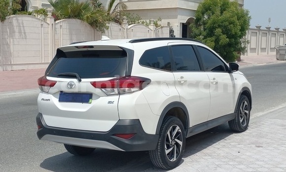اشتري مستعمل Toyota Rush White سيارة في نيامي في نيامي اشتري مستعمل Toyota Rush White سيارة في نيامي في نيامي
