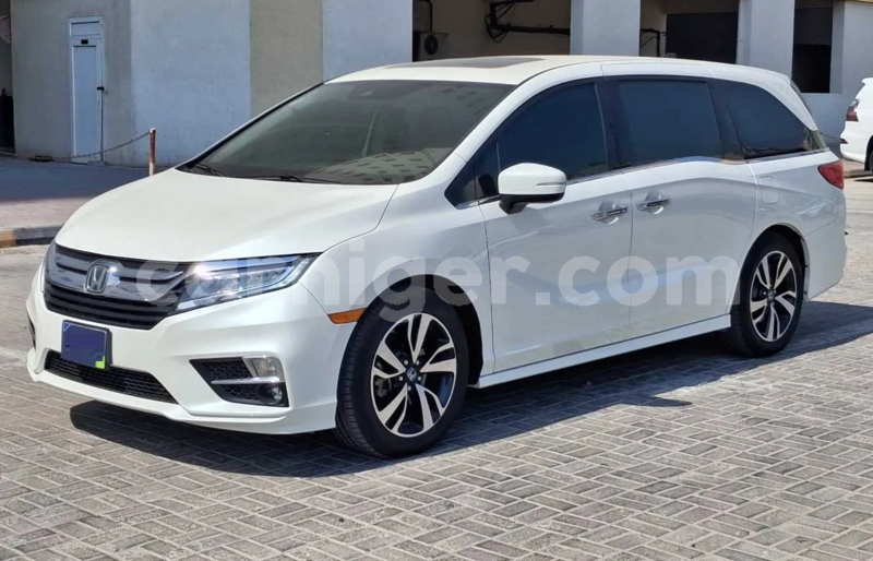 Big with watermark honda odyssey niamey niamey 8438