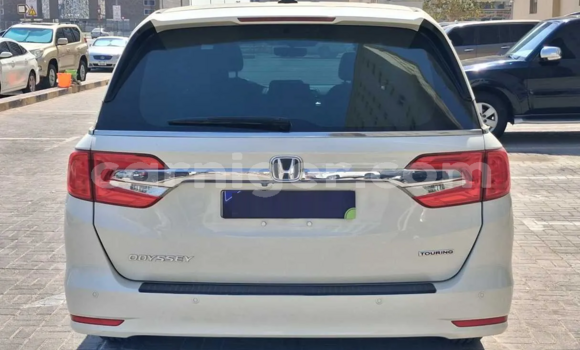 اشتري مستعمل Honda Odyssey White سيارة في نيامي في نيامي اشتري مستعمل Honda Odyssey White سيارة في نيامي في نيامي