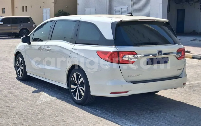 Big with watermark honda odyssey niamey niamey 8438