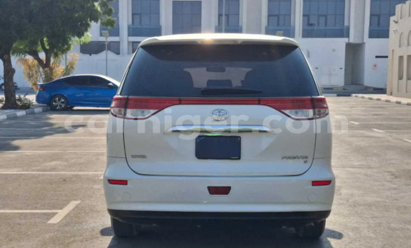 اشتري مستعمل Toyota Previa White سيارة في نيامي في نيامي اشتري مستعمل Toyota Previa White سيارة في نيامي في نيامي