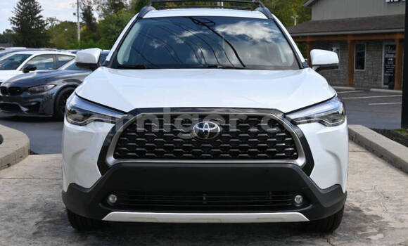 اشتري مستعمل Toyota Corolla Cross White سيارة في نيامي في نيامي اشتري مستعمل Toyota Corolla Cross White سيارة في نيامي في نيامي