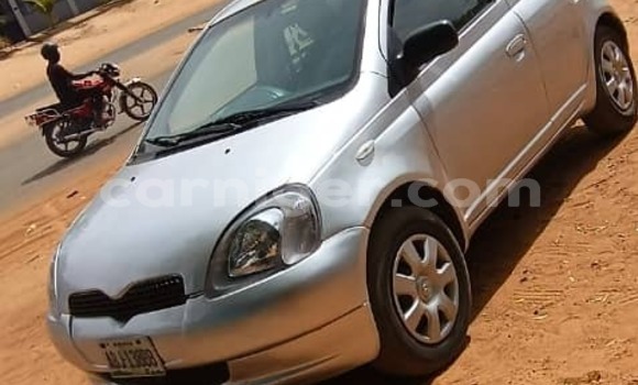Acheter Occasion Voiture Toyota Yaris Gris à Niamey, Niamey
