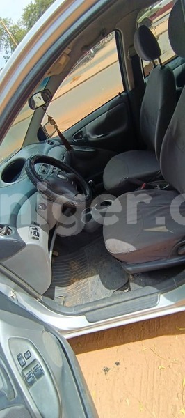 Big with watermark toyota yaris niamey niamey 8450