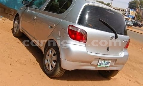 Acheter Occasion Voiture Toyota Yaris Gris à Niamey, Niamey Acheter Occasion Voiture Toyota Yaris Gris à Niamey, Niamey