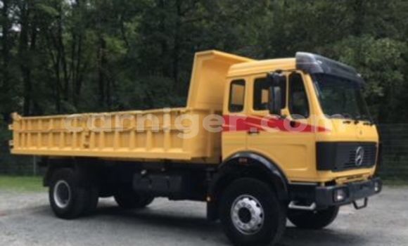 Buy Used Mercedes‒Benz 1922 Other Truck in Agadez in Agadez Buy Used Mercedes‒Benz 1922 Other Truck in Agadez in Agadez