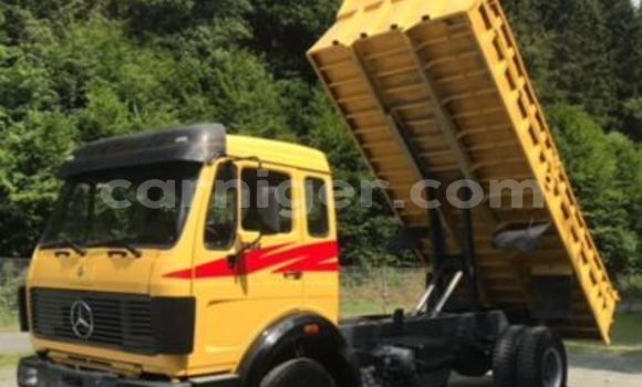 Buy Used Mercedes‒Benz 1922 Other Truck in Agadez in Agadez Buy Used Mercedes‒Benz 1922 Other Truck in Agadez in Agadez