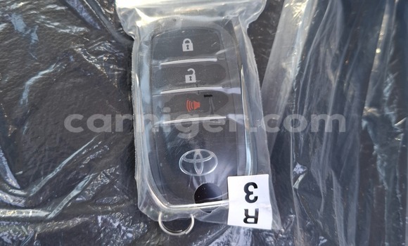 Acheter Neuf Voiture Toyota Hilux Noir à Maradi, Maradi Acheter Neuf Voiture Toyota Hilux Noir à Maradi, Maradi
