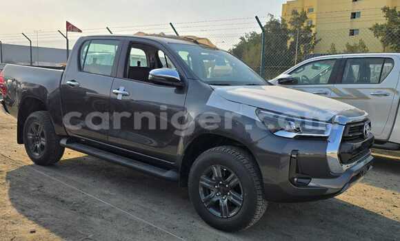 Acheter Neuf Voiture Toyota Hilux Noir à Maradi, Maradi Acheter Neuf Voiture Toyota Hilux Noir à Maradi, Maradi
