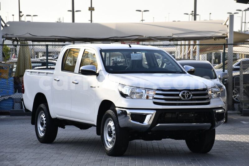 Big with watermark toyota hilux tahoua tahoua 8465