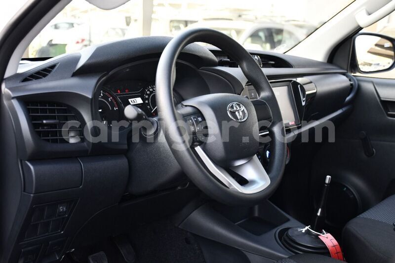 Big with watermark toyota hilux tahoua tahoua 8465