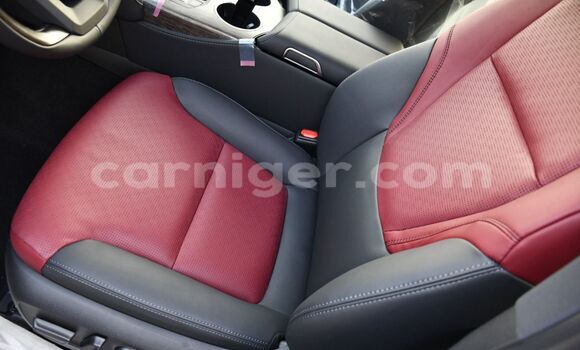 Acheter Neuf Voiture Toyota Land Cruiser Blanc à Maradi, Maradi Acheter Neuf Voiture Toyota Land Cruiser Blanc à Maradi, Maradi