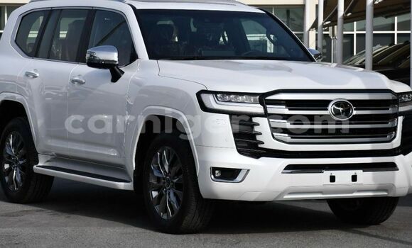 Acheter Neuf Voiture Toyota Land Cruiser Blanc à Maradi, Maradi Acheter Neuf Voiture Toyota Land Cruiser Blanc à Maradi, Maradi