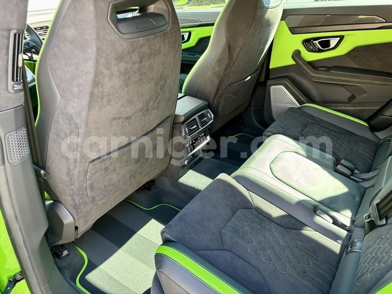 Big with watermark lamborghini urus maradi aguie 8467