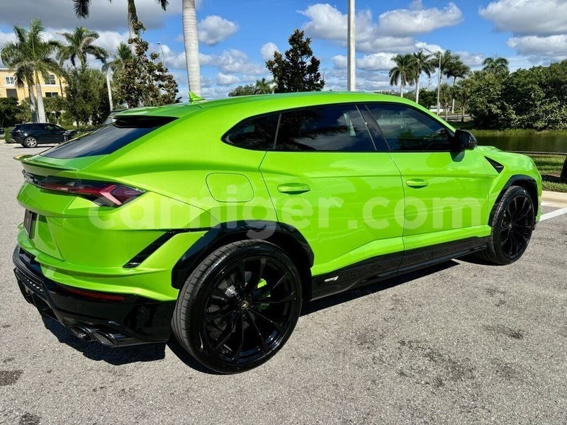 Big with watermark lamborghini urus maradi aguie 8467