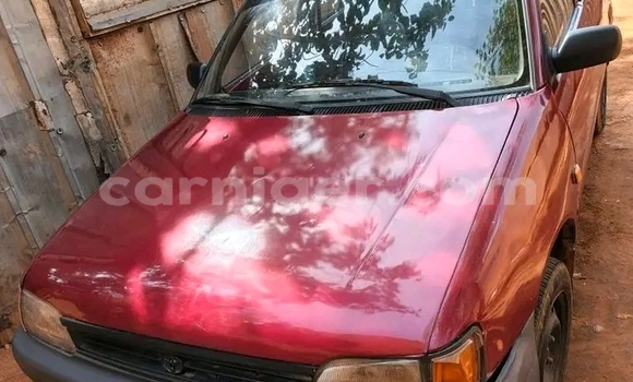 Acheter Occasion Voiture Toyota Starlet Rouge à Niamey, Niamey Acheter Occasion Voiture Toyota Starlet Rouge à Niamey, Niamey